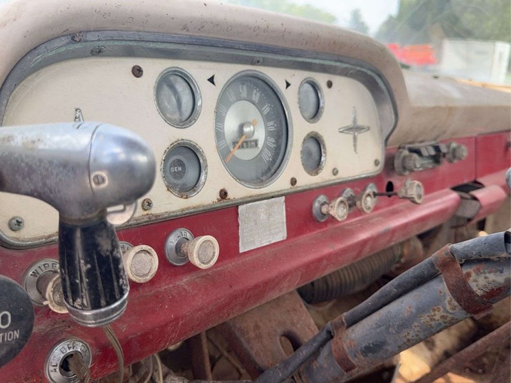 1960-ford-f350-image-30