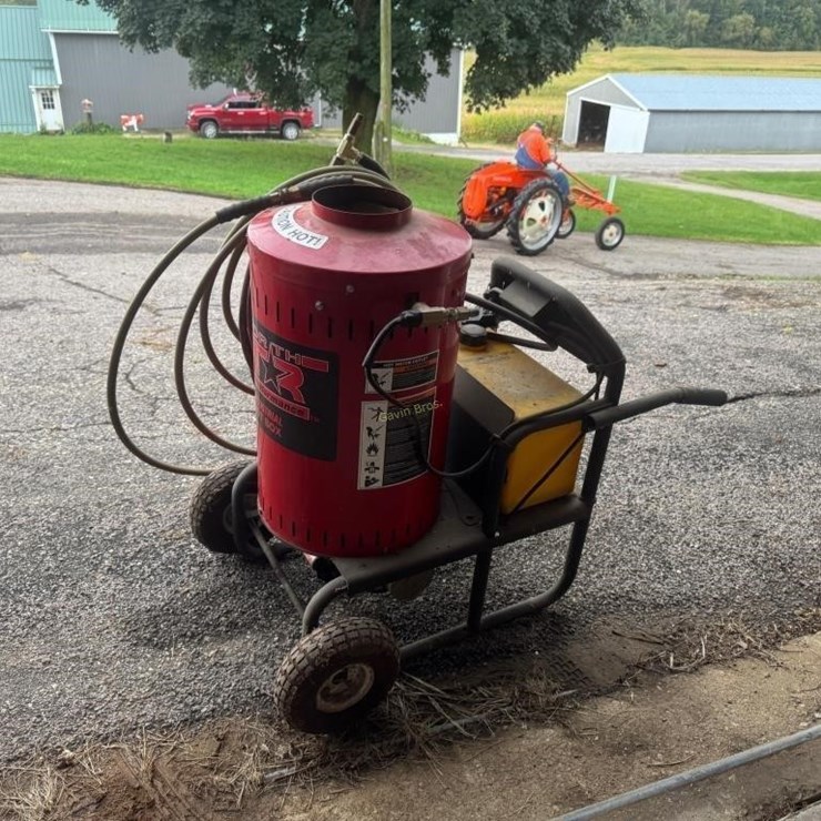 North Star Industrial Hot Box Pressure Washer