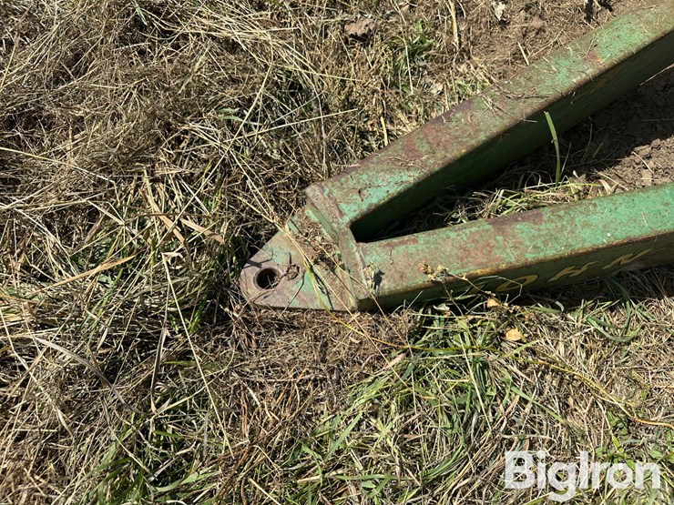 john-deere-200-image-10
