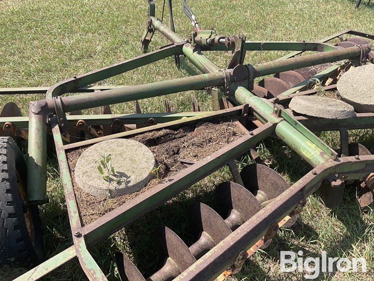john-deere-14-image-14