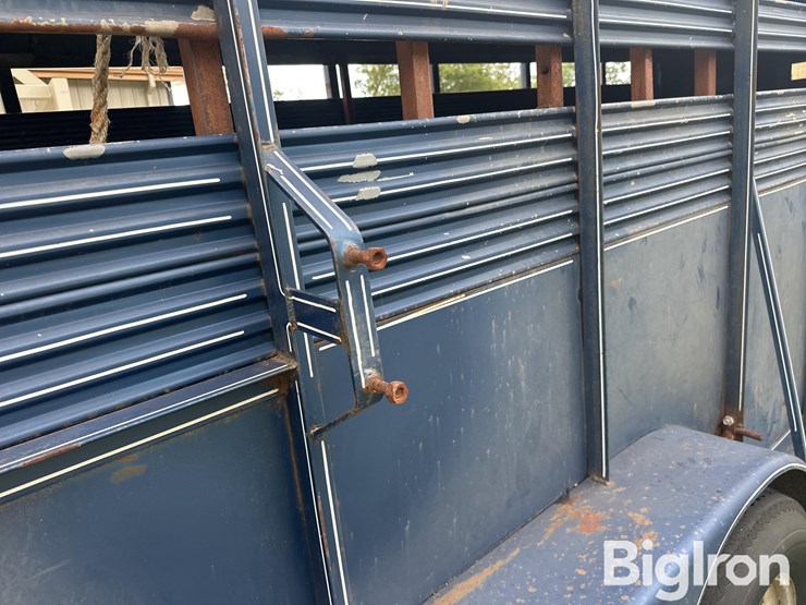 20’-steel-t/a-livestock-trailer-image-14