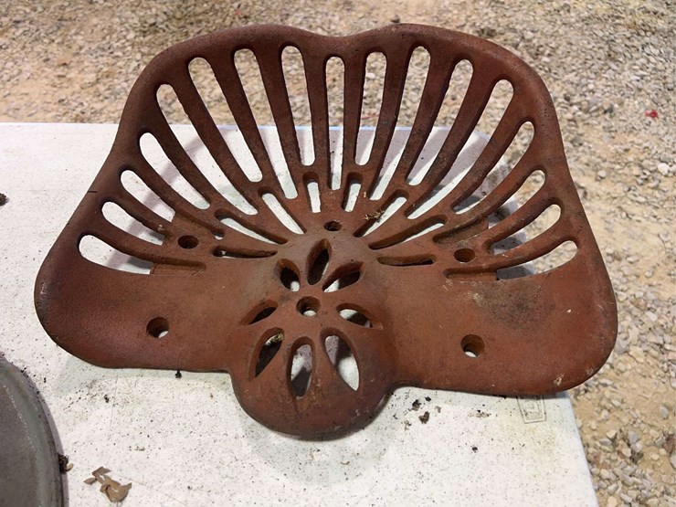 (3)-cast-iron-seats-image-11