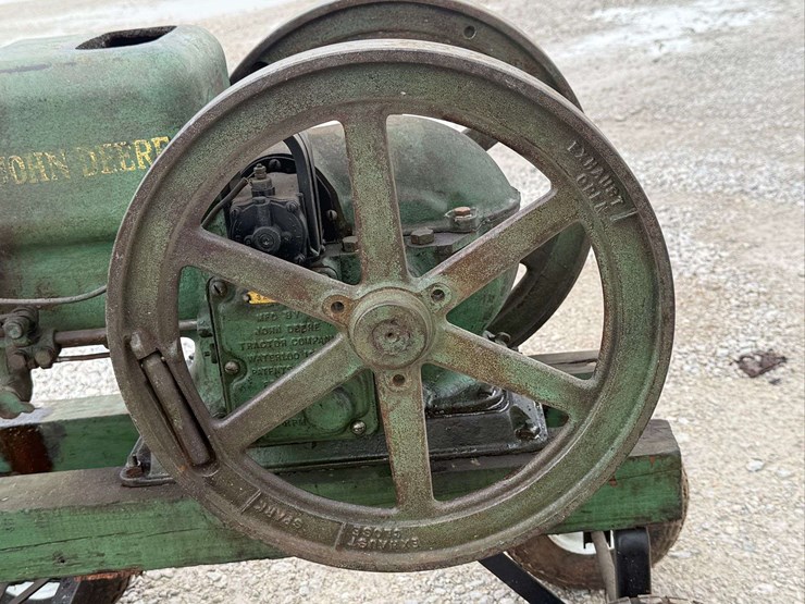 john-deere-1½-hp-type-e-hit-and-miss-engine-image-16