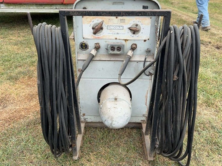 lincoln-welder-image-5
