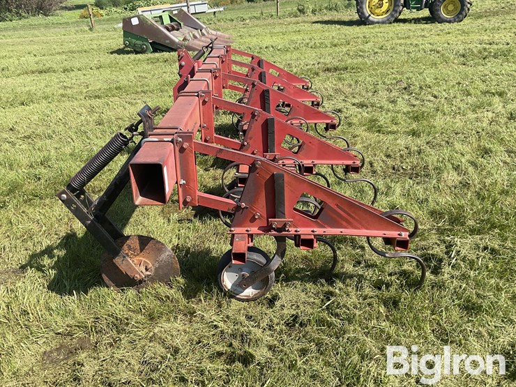 case-ih-183-image-8