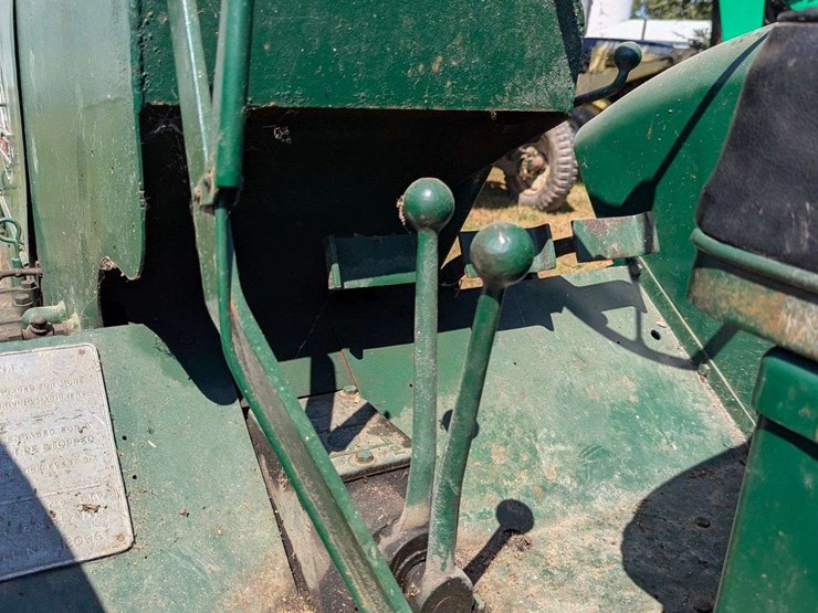 field-marshall-tractor---diesel-image-16