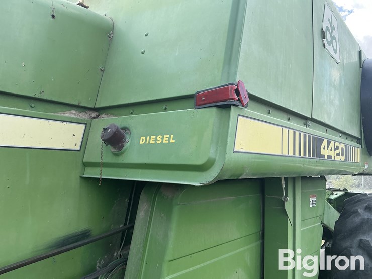 1981-john-deere-4420-image-18