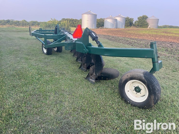 baker-3200-9-16”-9-bottom-plow-image-7