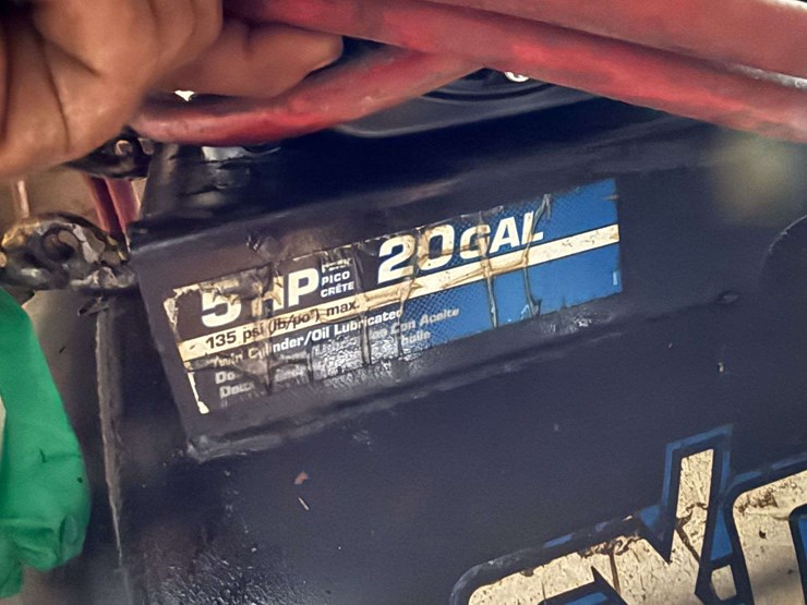 lot-of-2-portable-air-compressors-–-excell-20-gallon-gas-powered-&-older-electric-unit-image-6