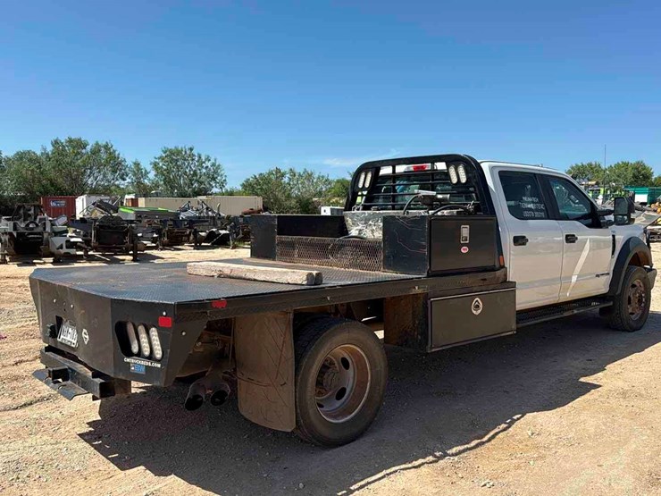 2019-ford-f550-image-4
