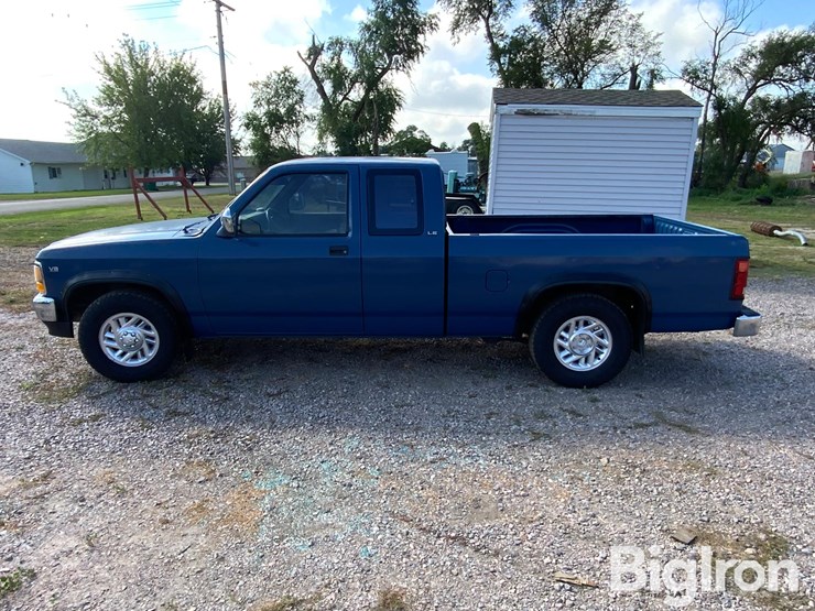 1991-dodge-dakota-image-8