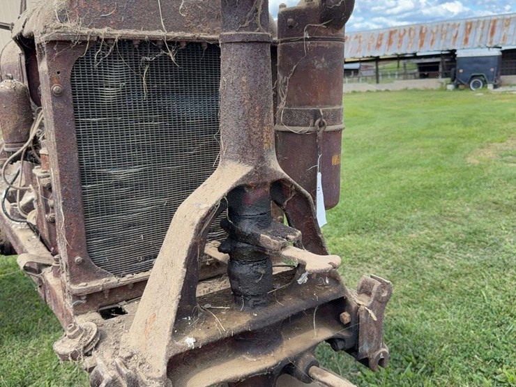 farmall-f-20-image-43