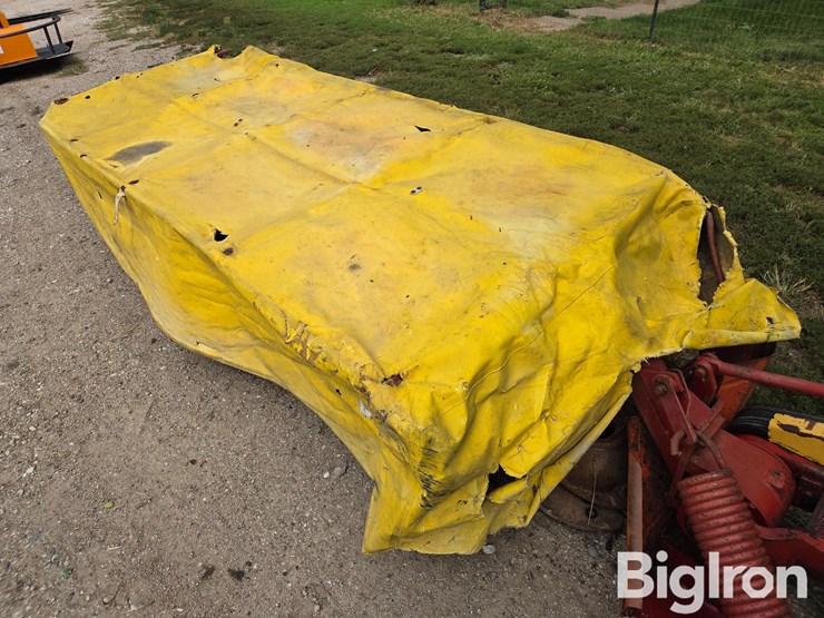new-holland-465-image-18