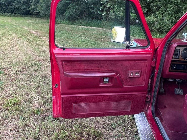 1991-dodge-d250-image-46