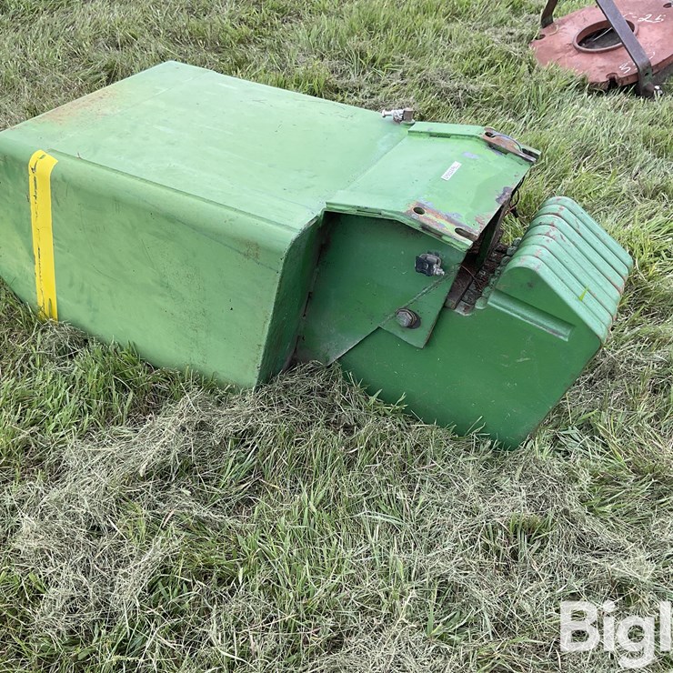 JOHN DEERE 100