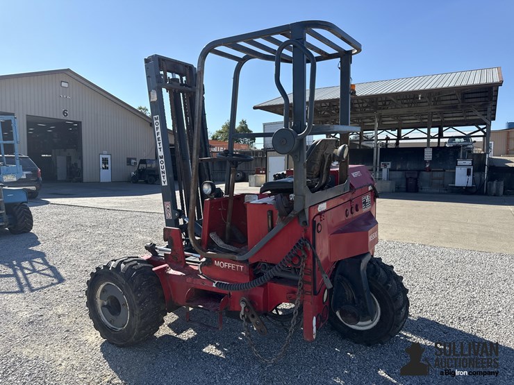 2005-moffett-m5500-image-7