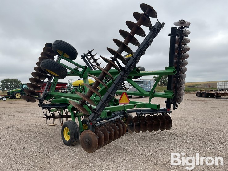 john-deere-630-image-7