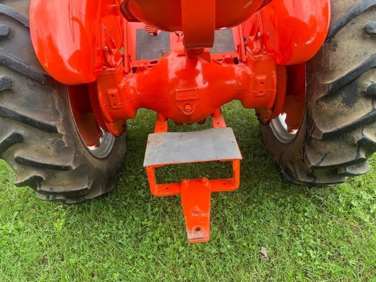 1949-allis-chalmers-wf-tractor-image-8