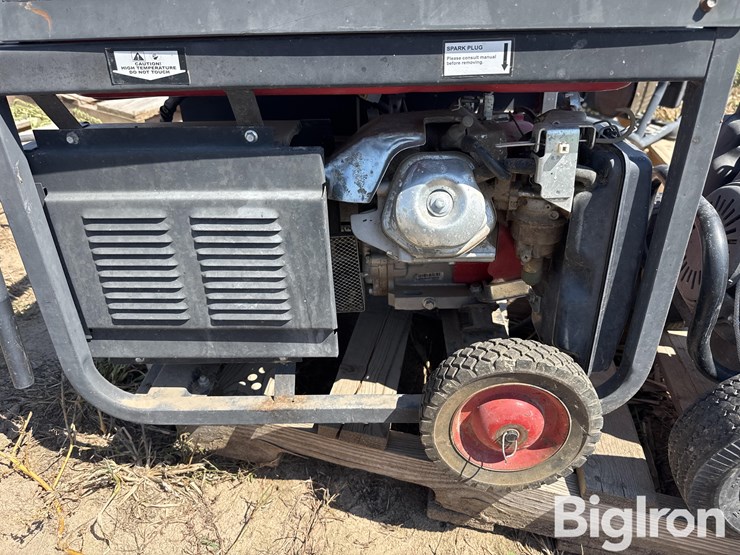john-deere-ac2000g-commercial-pressure-washer-&-heavy-duty-systems-hdg-9000er-generator-image-16
