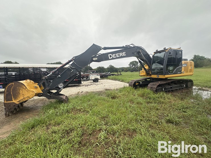2019-deere-160g-lc-image-1