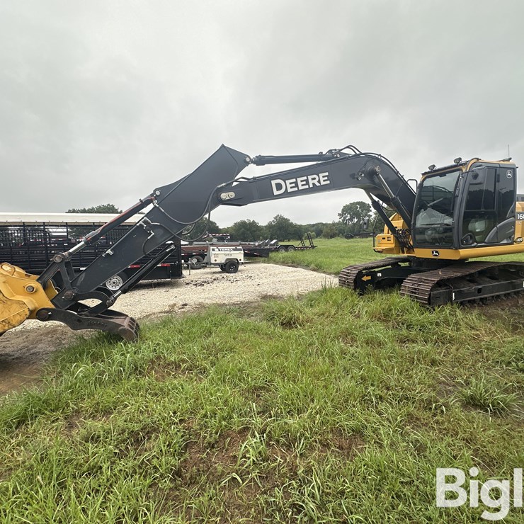 2019 DEERE 160G LC