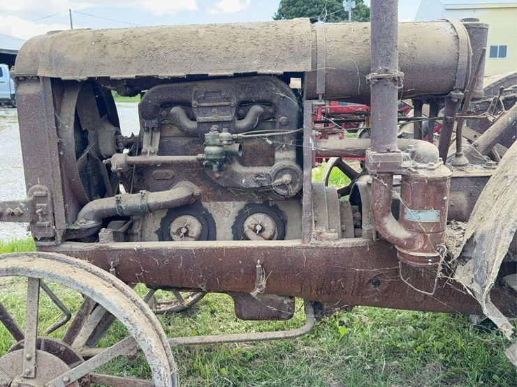 mccormick-deering-10-20-image-42