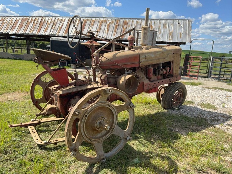 farmall-h-image-3