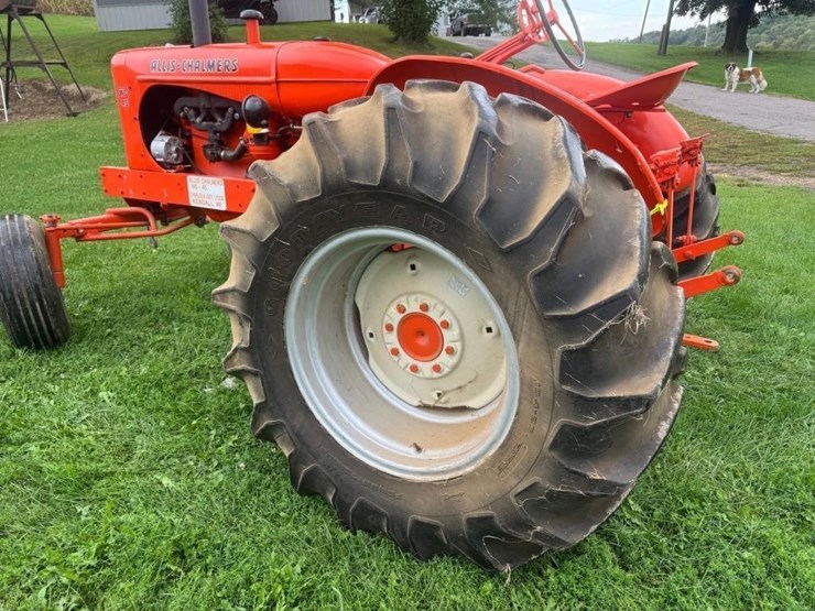 allis-chalmers-wd45-tractor-image-10