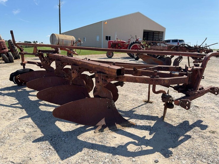 4-bottom-plow-image-5