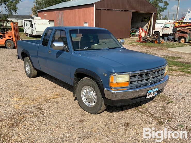 1991-dodge-dakota-image-3