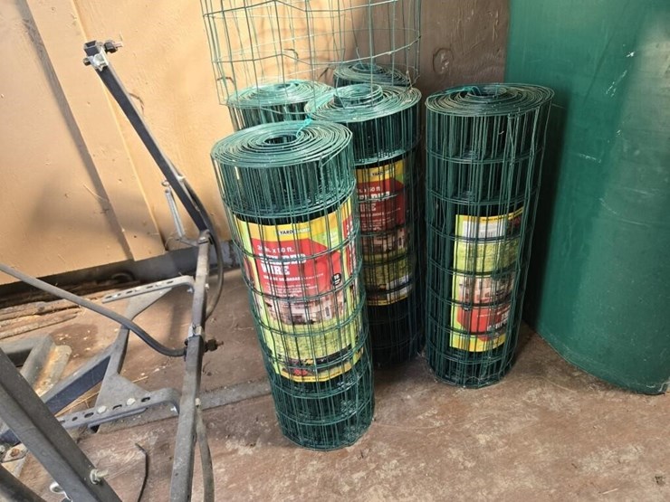 5-rolls-wire-welded-fencing-image-1