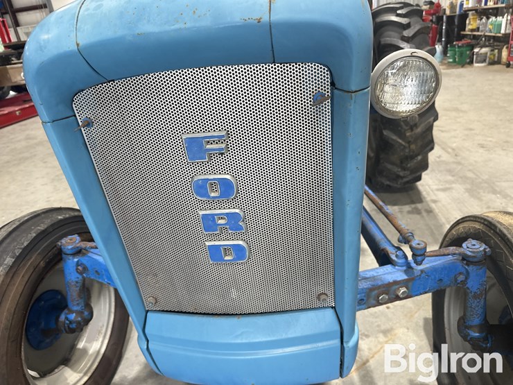 ford-2000-image-10