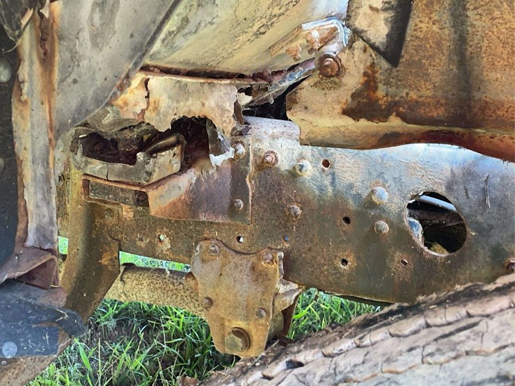 ford-600-image-59