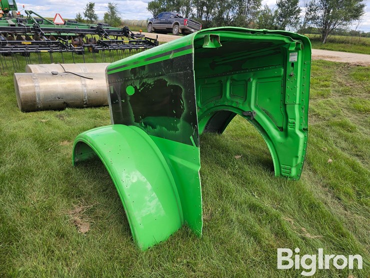 peterbilt-379-image-7