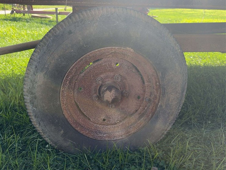hay-wagon-image-12