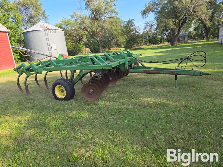 john-deere-712-image-5