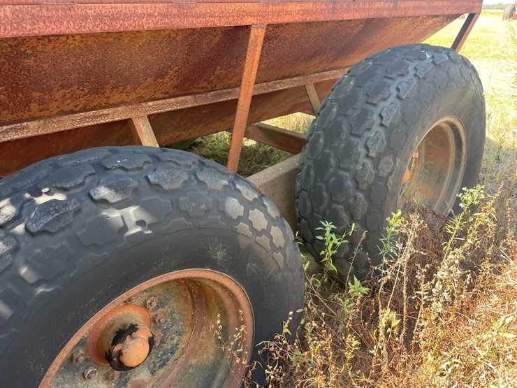 #24154-•-**eddins-500-500bu-grain-cart-7070-image-5