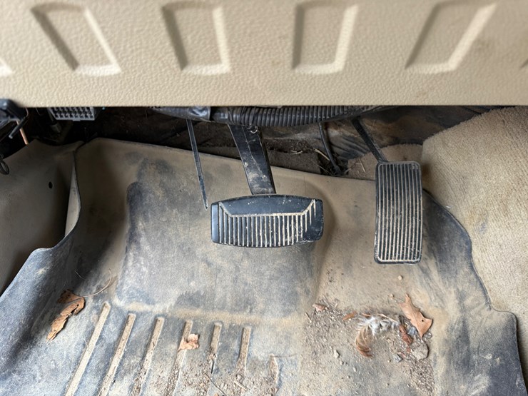2010-ford-f350-image-46