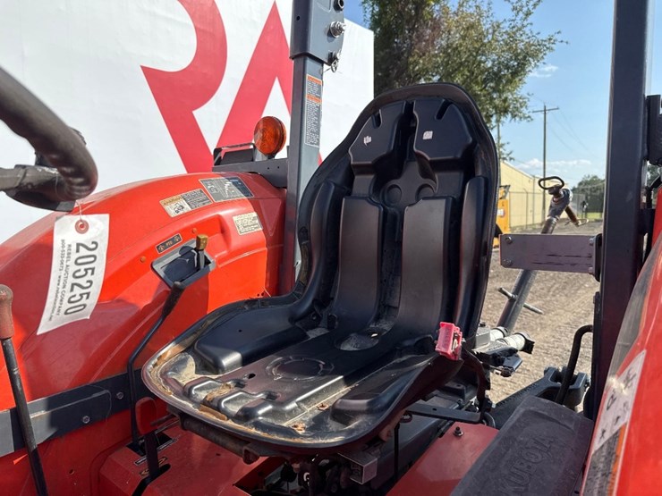 kubota-m5660-image-21