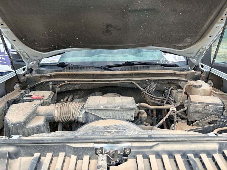 2020-chevrolet-silverado-3500-image-8