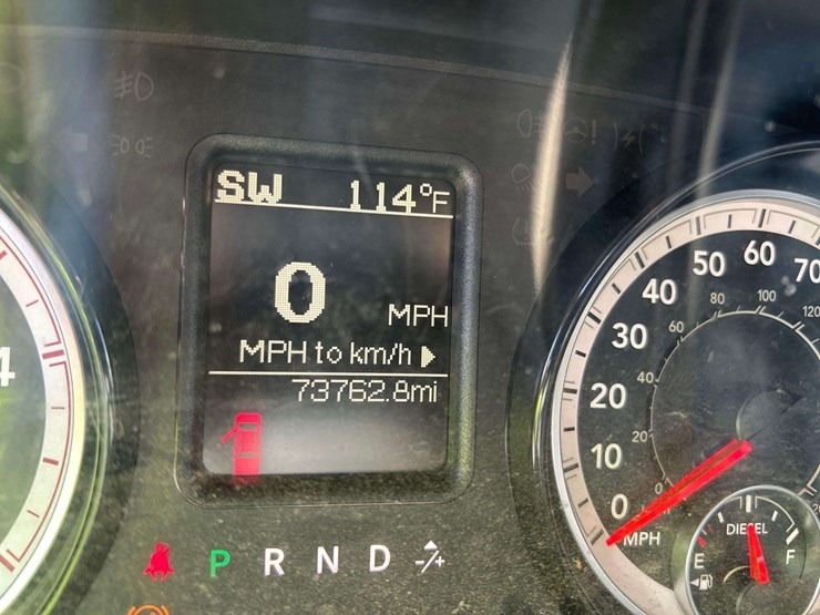 2017-ram-5500-chassis-crew-cab-reading-service-truck-image-6
