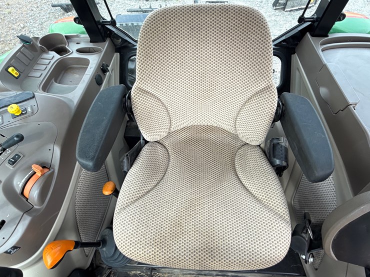 john-deere-5100e-image-38