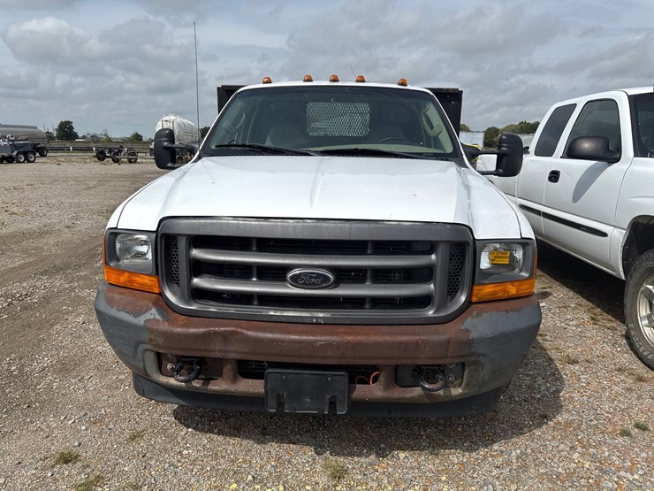 2005-ford-f350-image-2
