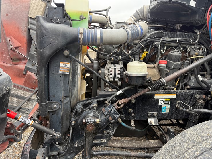 2015-peterbilt-579-image-84