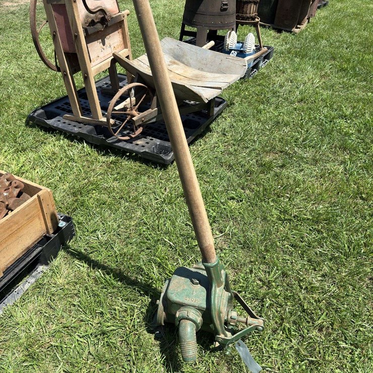 Case Water Pump