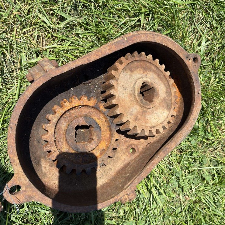 Baker 25-50 Transmission Cover