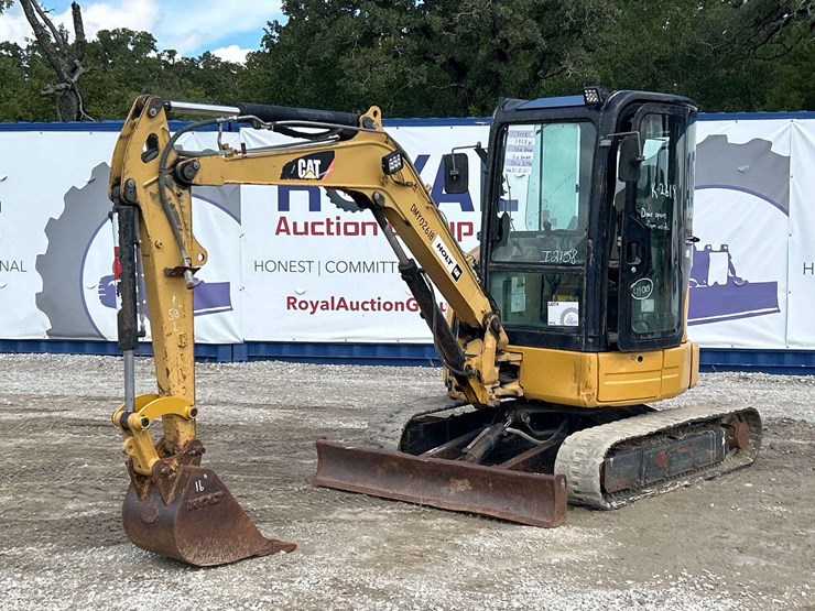 2008-caterpillar-303.5c-image-1
