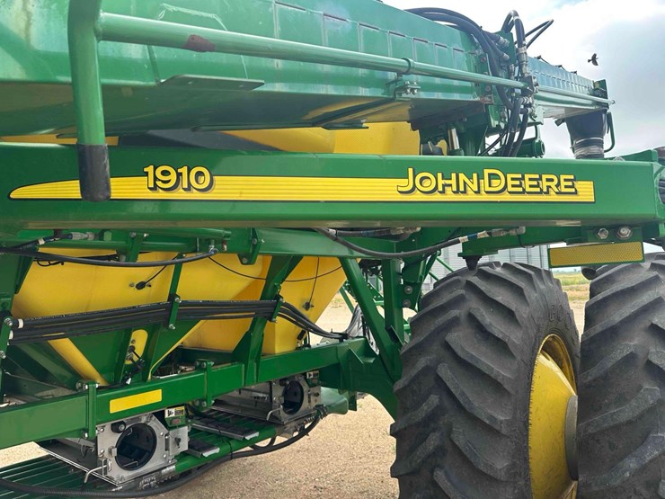 john-deere-1890-image-20