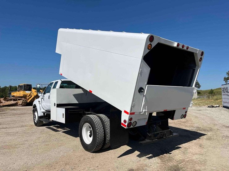 2007-ford-f750-image-2