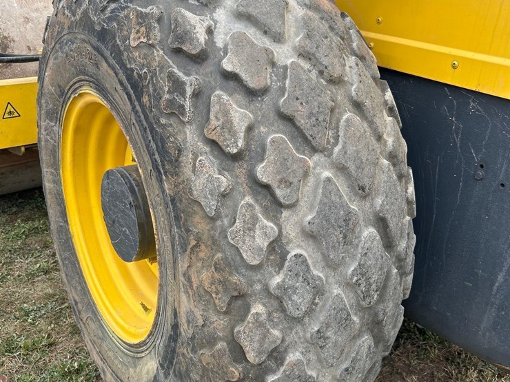 bomag-bw211d-3-image-12